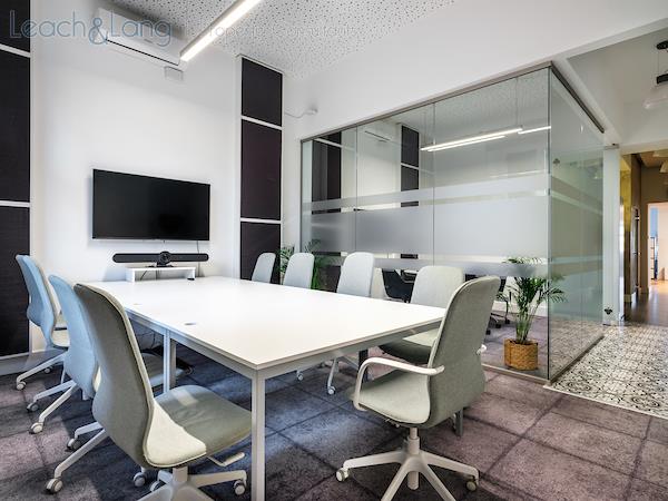 Nowoczesna przestrzeń biurowa – Rynek Główny